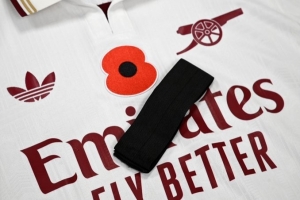 官方：阿森纳对阵伯恩利比赛中双方将佩戴黑纱，悼念两名离世球员