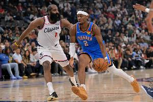 亚历山大谈球队适应能力：球员努力&教练教导&管理层会招人