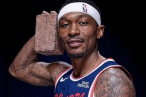 美网友：比尔赶紧退役吧 快船竟选择了他而非鲍威尔 想鲍科比了