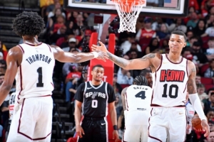 周五竞彩篮球焦点：火箭顺风顺水 马刺陷入低谷