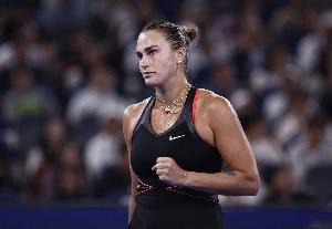 生涯第二次，萨巴伦卡单赛季四大满贯和总决赛均至少闯入4强