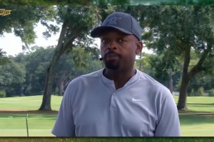 文班亚马劈叉那一刻真的惊呆了，这可是和姚明一样高的人啊