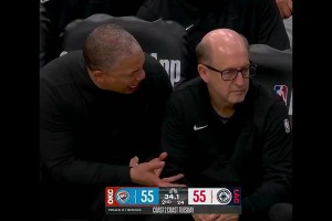 威少大好人！走到哪里，公益就做到哪里！