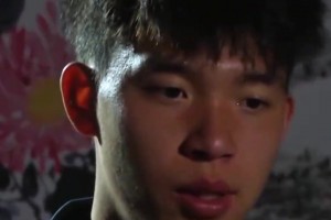 拼命三郎！国米大将奥古斯托领取欧冠单场MVP奖杯